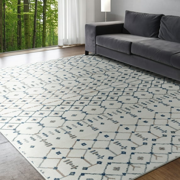 Madison Transitional 7.6' x 10' Cream and Navy Polypropylene Indoor Area Rug