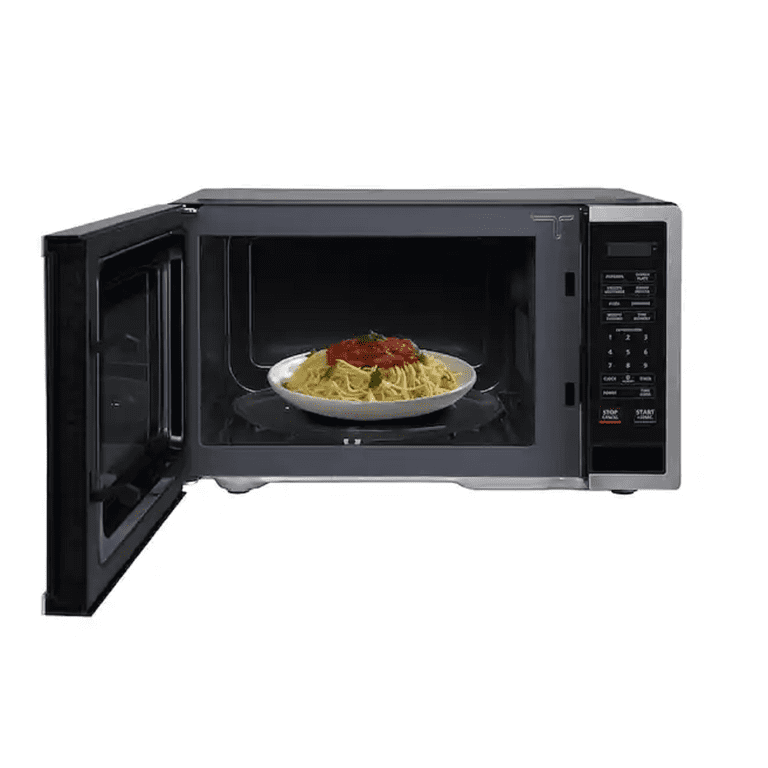 Magic Chef 900-Watt Countertop Microwave, 0.9 cu. ft. Stainless