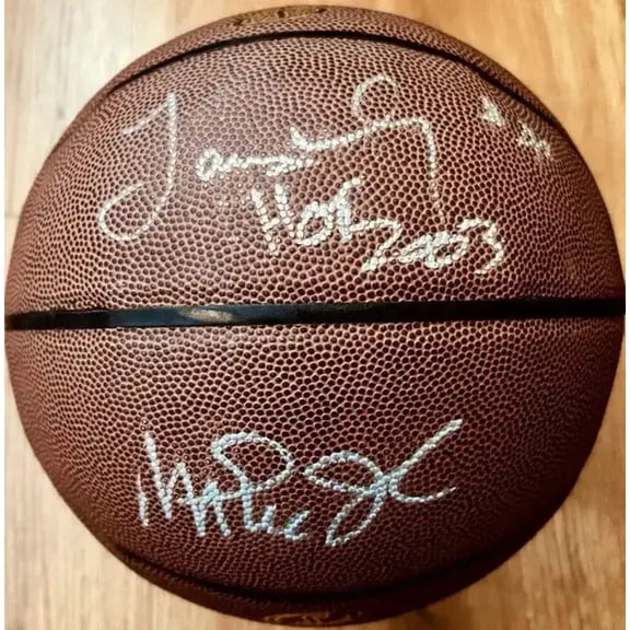 Magic Johnson and James Worthy autographed Spalding NBA basketball PSA/DNA Lakers