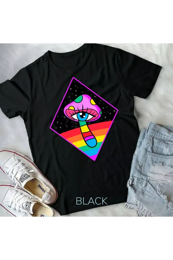 Magic Mushroom Eye, Trippy, Psychedelic, and Psychonaut Themed Gift New Unisex T-Shirt