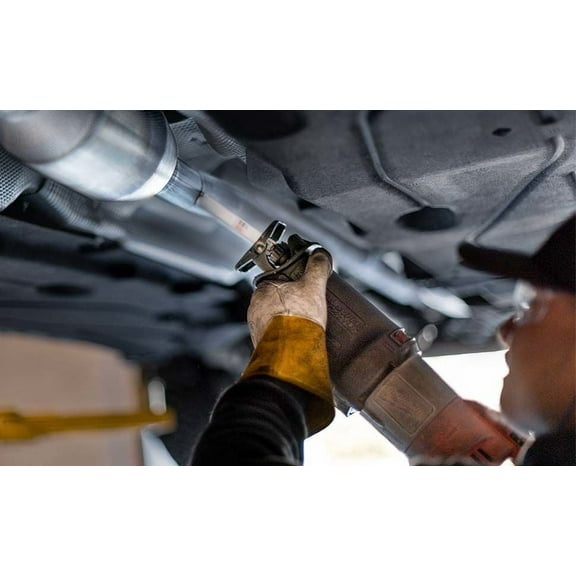 MagnaFlow 5411275 2.25in. Universal California OBDII Catalytic Converter Fits select: 2012-2015 CHEVROLET CAMARO, 2008-2009 SUZUKI SX4