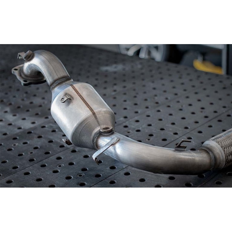 MagnaFlow 5551218 Exhaust Manifold W/Integrated Catalytic