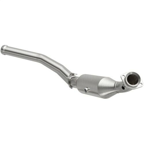 Magnaflow 5561172 Direct-Fit Catalytic Converter For 08 Mercedes-Benz GL450 4.6 Fits select: 2008 MERCEDES-BENZ ML