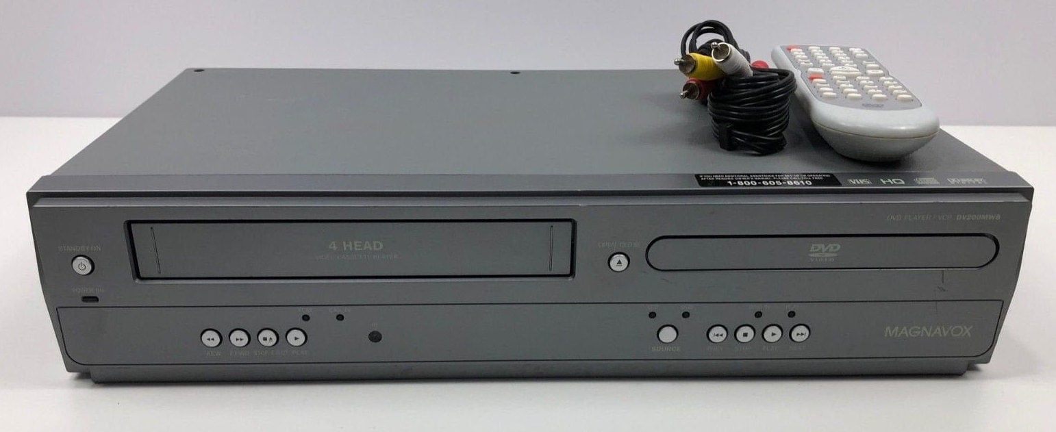 PreOwned Magnavox DV200MW8 DVD VCR Combo Dvd Player Vhs Player with