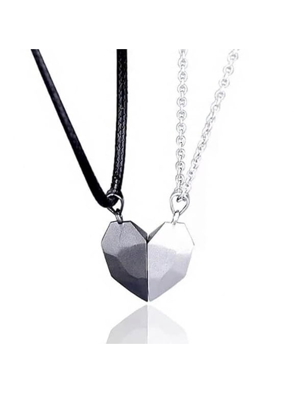 Magnetic Couple Heart Pendant Necklace for Men Women Half Heart Matching Pendant Necklace Boyfriend Girlfriend Couple Jewelry Best Friend Love Heart Pendant Gift