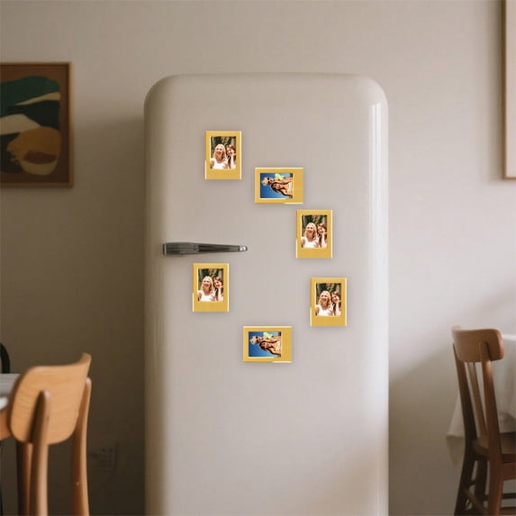 Magnetic Photo Frame, Refrigerator Picture Display, Plastic Card and Snapshot Holder for Kitchen Note Area Magnetic Cabinet and Fridge Door Display