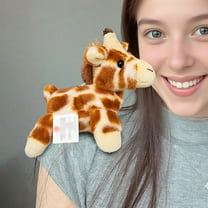 Magnetic Shoulder Plush Toy Giraffe Cute Stuffed Animal Doll with Hidden Magnet for Kids Adults Hands Free Hugs Travel Companion Gift