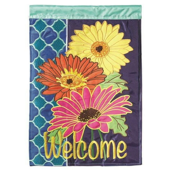 Magnolia Gardens 1989 13 x 18 in. Double Applique Gerber Daisies-Welcome Garden Flag
