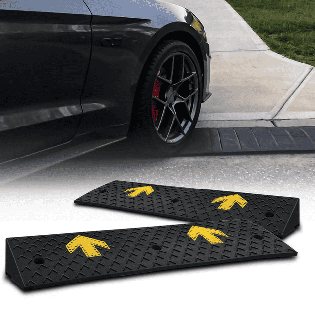 Magshion 2 Pieces Rubber Curb,5.5" Rise 39" Length Heavy Duty Loading Driveway Ramp for Cars, Wheelchair