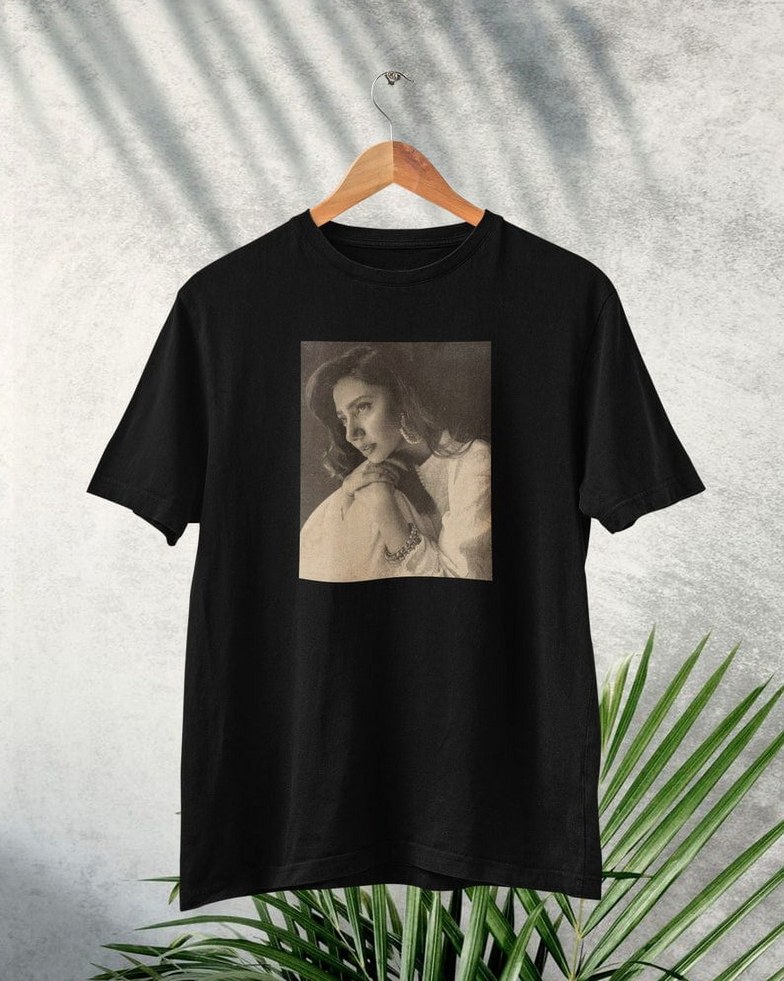 Mahira Hafeez Khan Photo T-shirt | Mahira Hafeez Khan Fans Top | Mahira