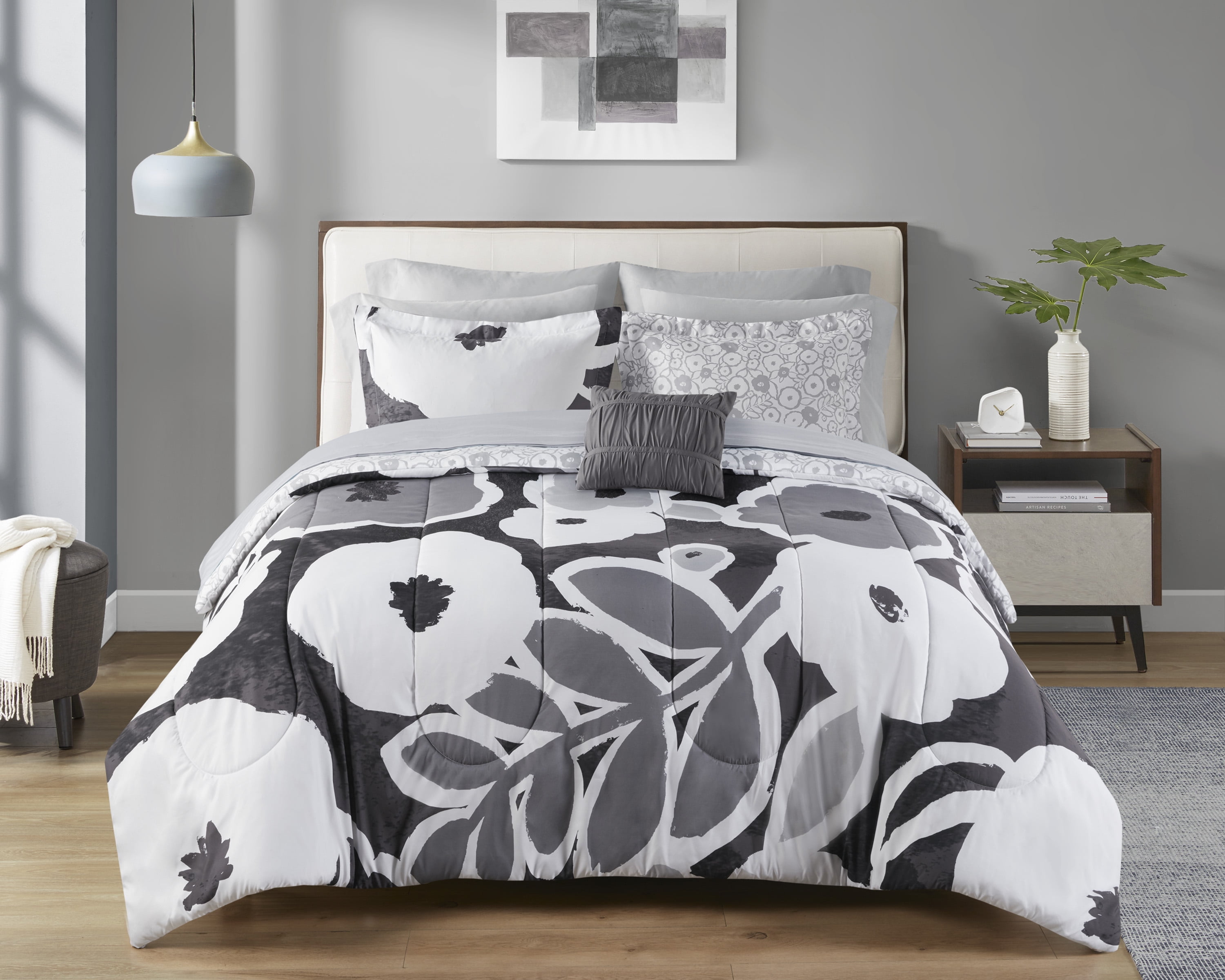 Mainstays All in One Reversible Comforter and Sheet set- 11 Piece, Queen, Black and White Floral
