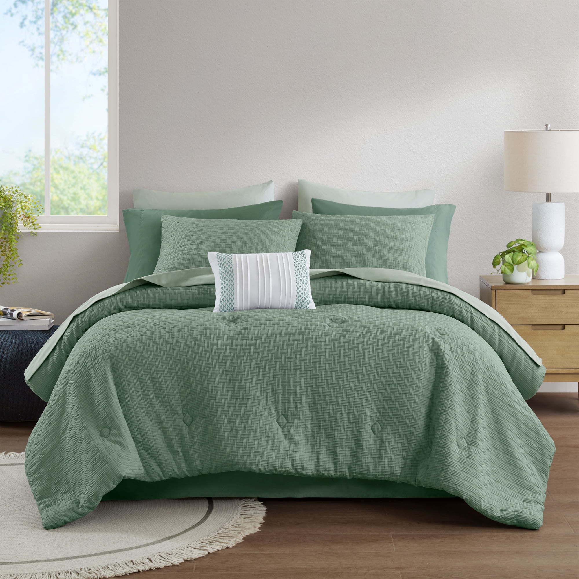 Mainstays Reversible 11-Piece Bed-in-a-Bag Comforter Set with Sheets, Queen, Green Basketweave