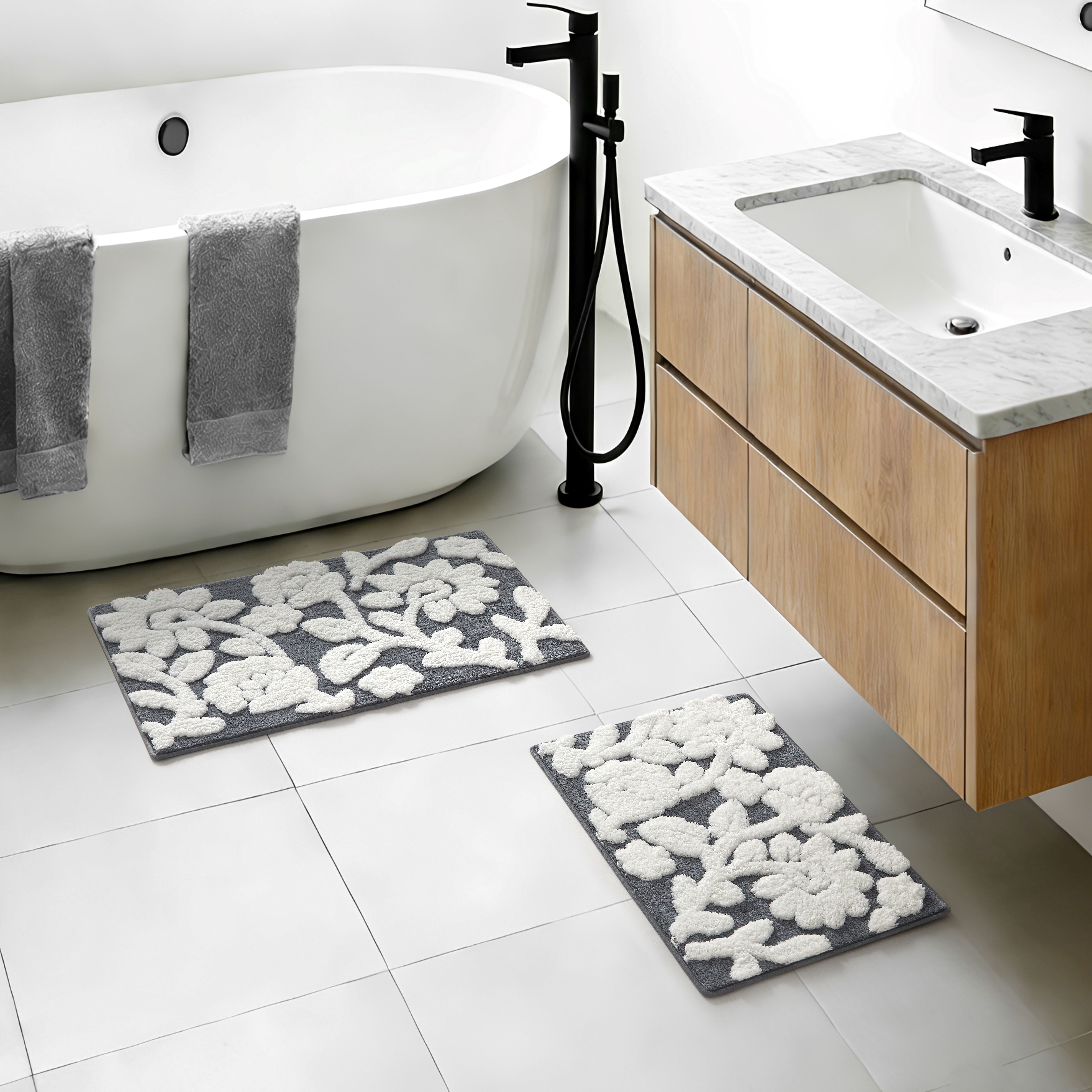 Mainstays 2 Piece Floral Bath Rug Set, Grey, 17" x 24" & 20" x 30"
