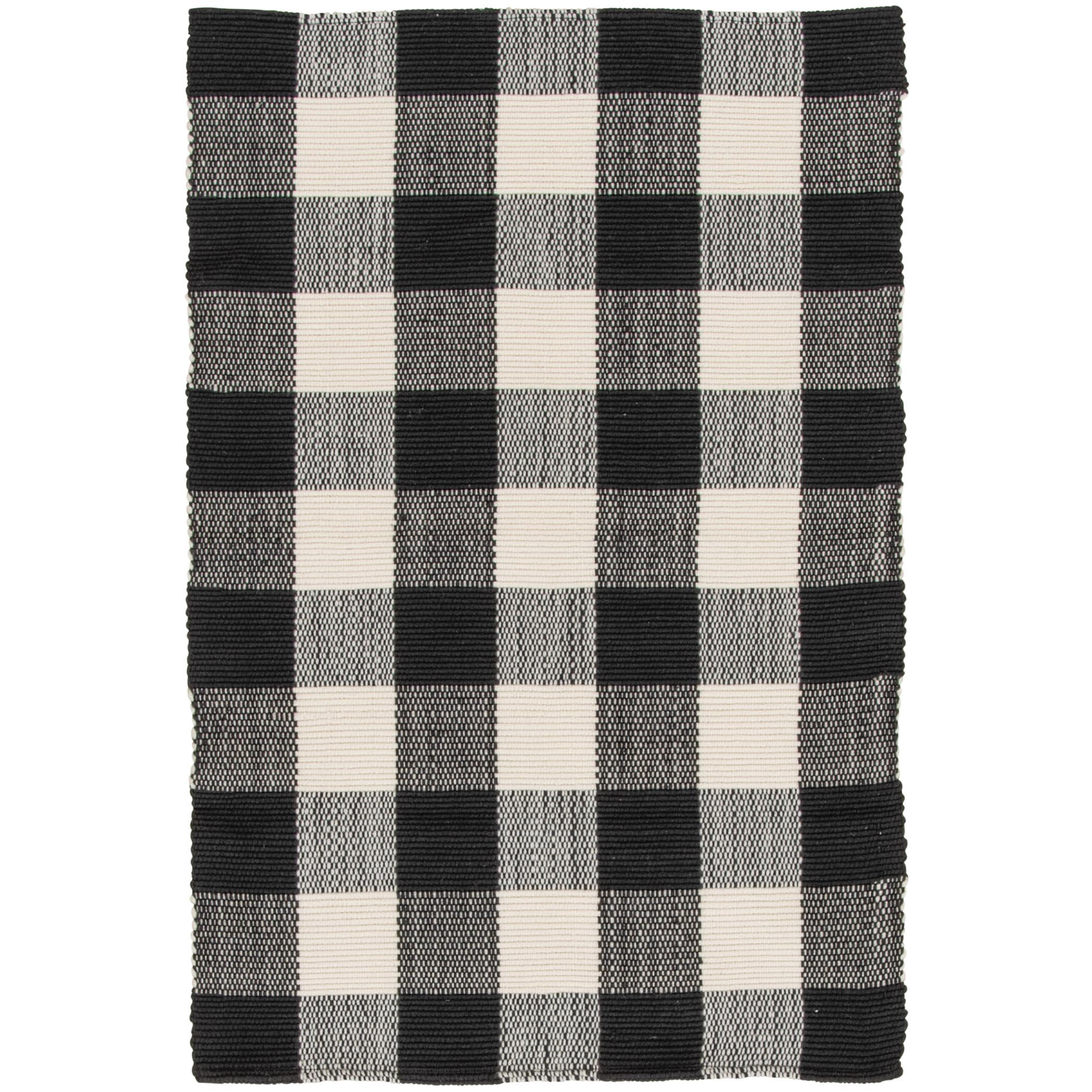 Mainstays 24" x 36" Black & White Outdoor Layering Rug
