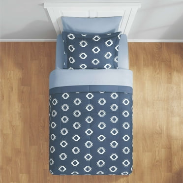 Mainstays 5-Piece Reversible Bed in a Bag Comforter Set with Sheets, Navy Geo, Twin-XL