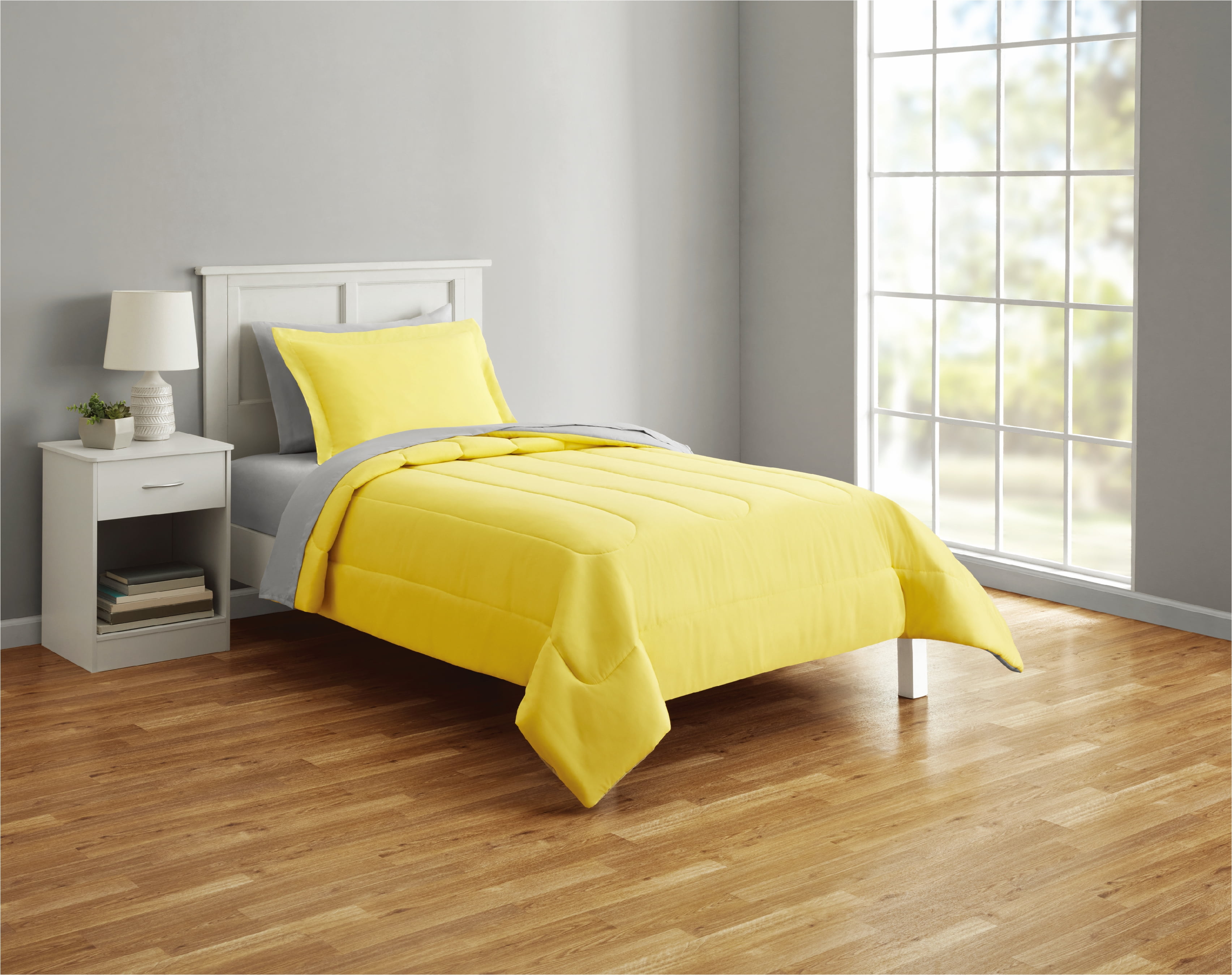 Mainstays 5 Piece Reversible Bed in a Bag Comforter Set with Sheets, Yellow, Twin XL