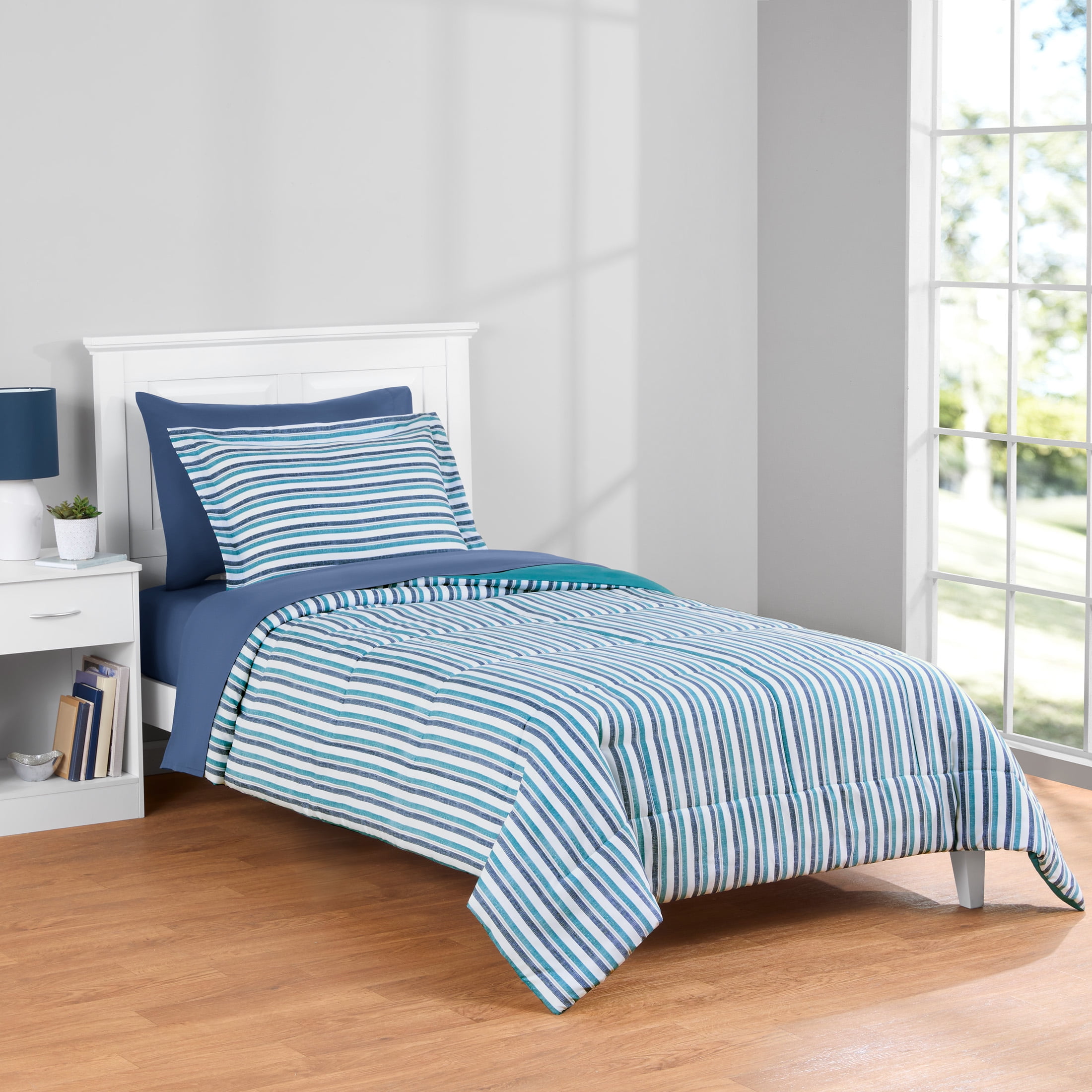 Mainstays All in One Reversible Comforter and Sheet set- 5 Piece