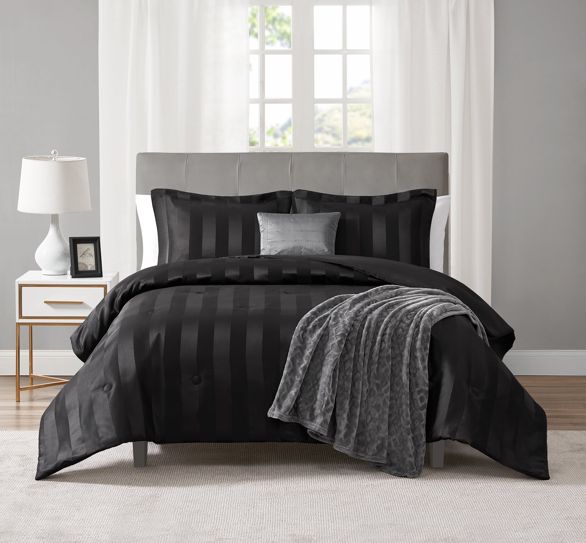 Mainstays 5piece Black Comforter Set, King, Adult, Unisex