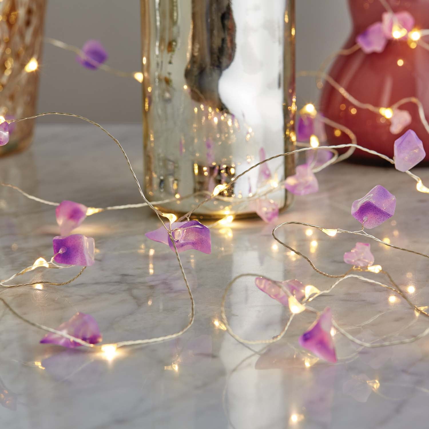 CUTE STONE Battery Operated String Lights Furnished Dollhouse