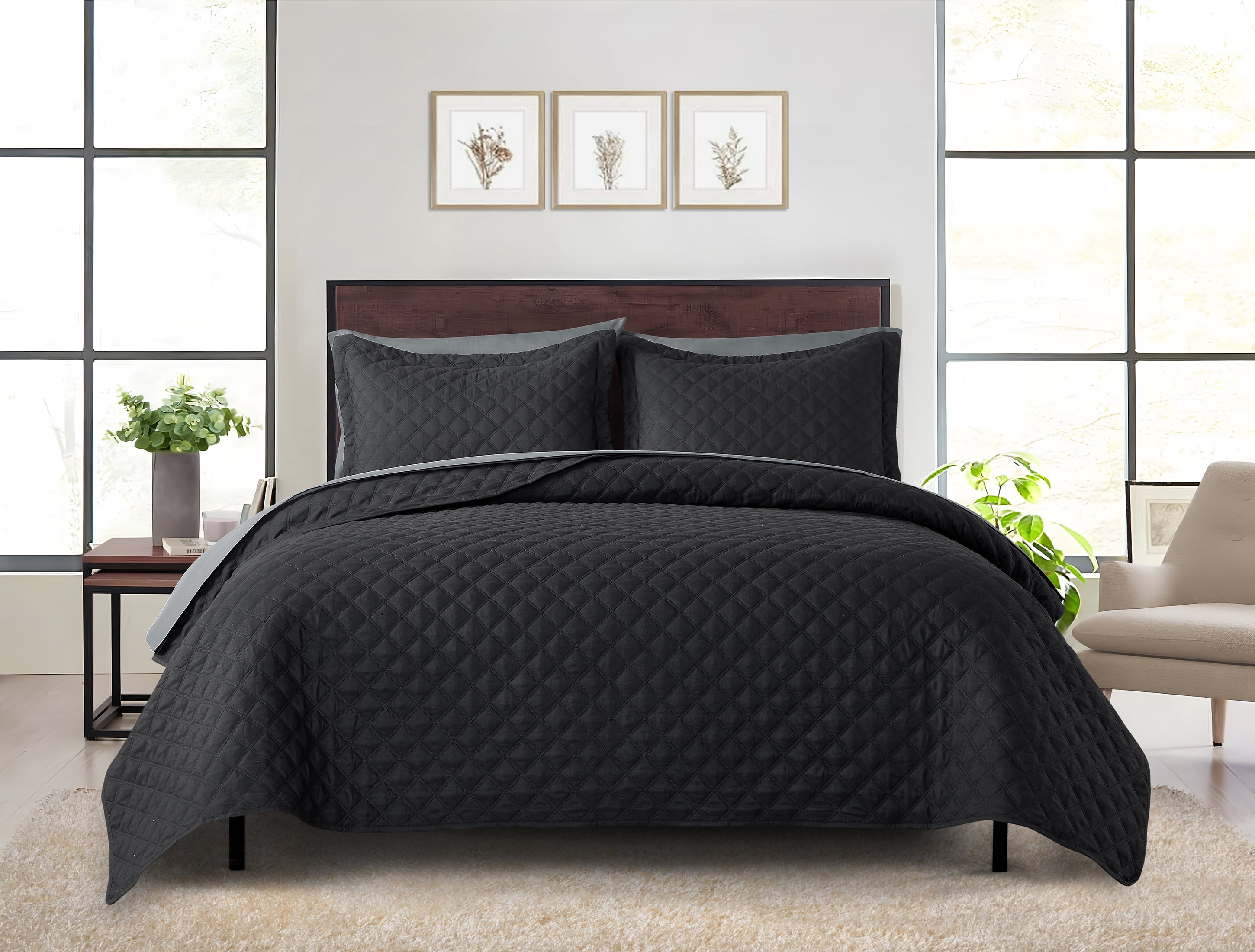 Mainstays 7 Piece Black Reversible Quilt Set with Dark Gray Sheets, Full