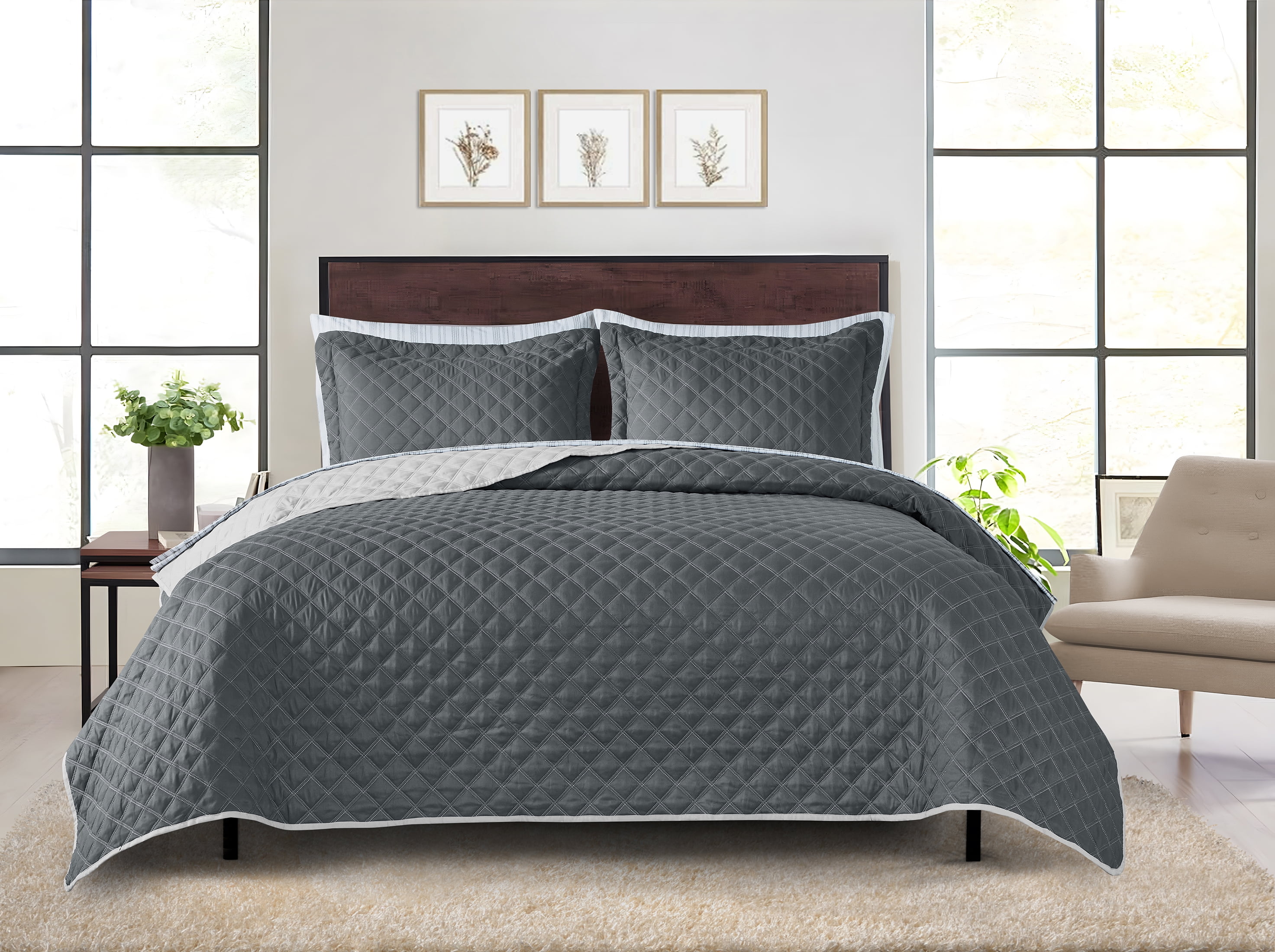 Mainstays 7 Piece Charcoal Gray Reversible Quilt Set with Gray Stripe Sheets, King