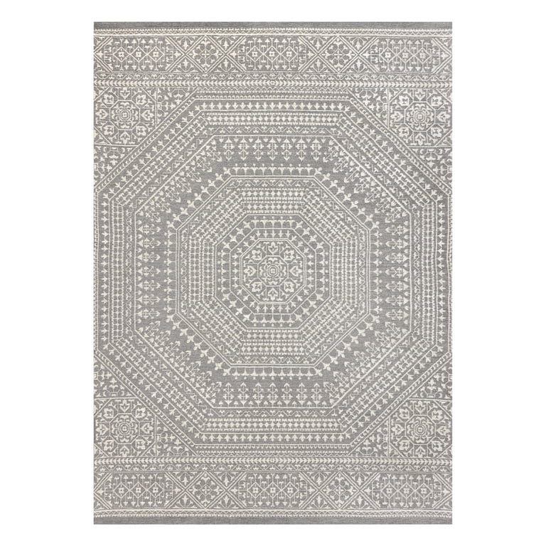 Free Shipping! Mainstays 7'x10' Woven Gray Medallion Outdoor Rug