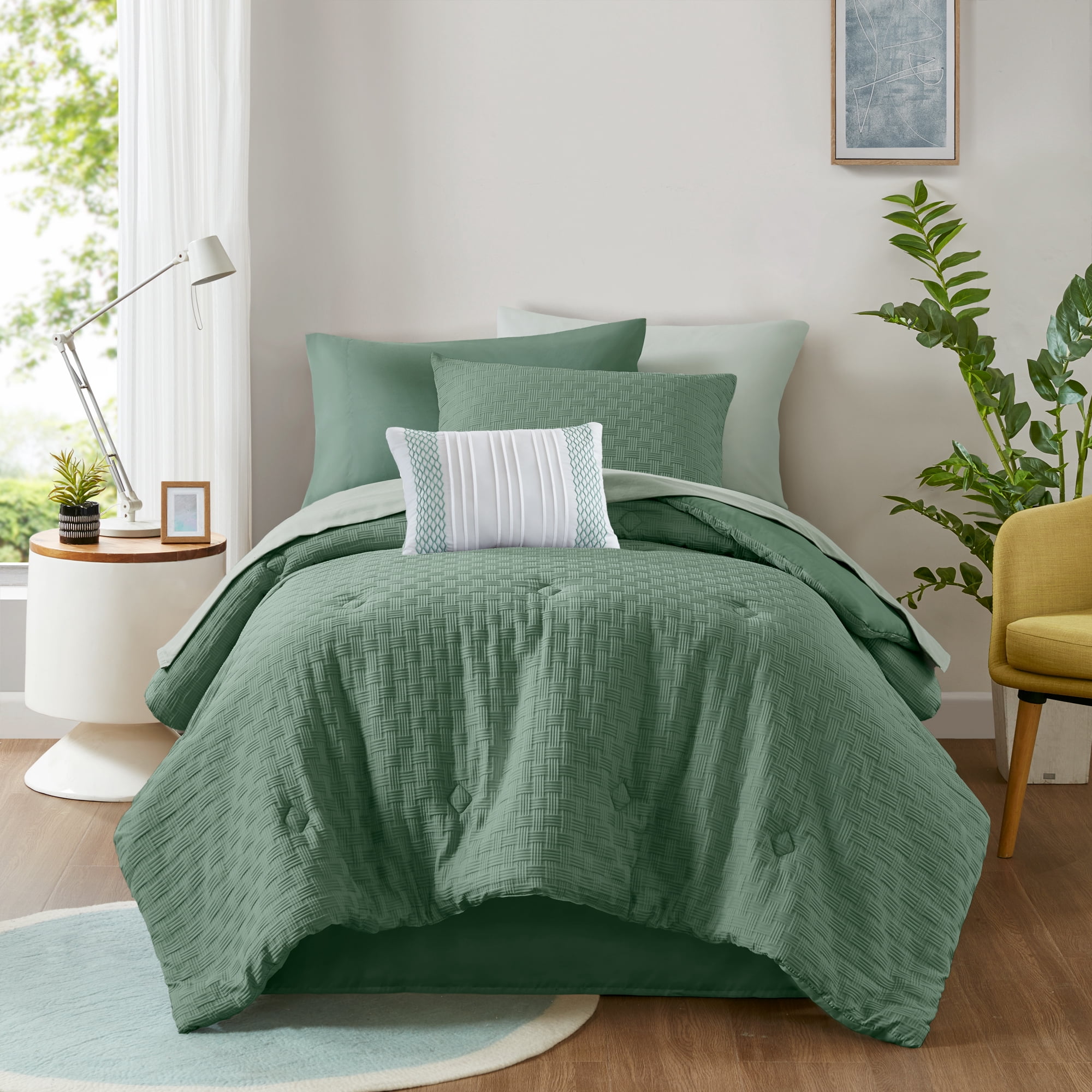 Mainstays 8-Piece Bed-in-a-Bag Comforter Set with Sheets, Twin/Twin-XL, Green Basketweave