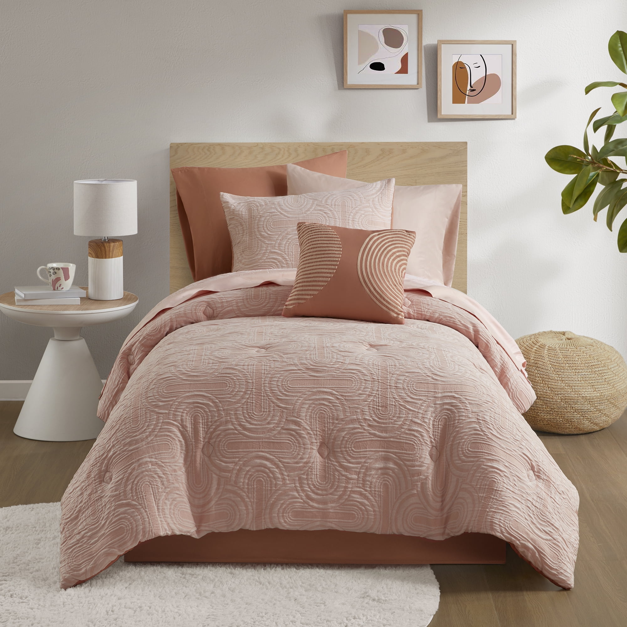 Mainstays 8-Piece Bed in a Bag Comforter Set with Sheets, Pink Arch, Twin/TwinXL