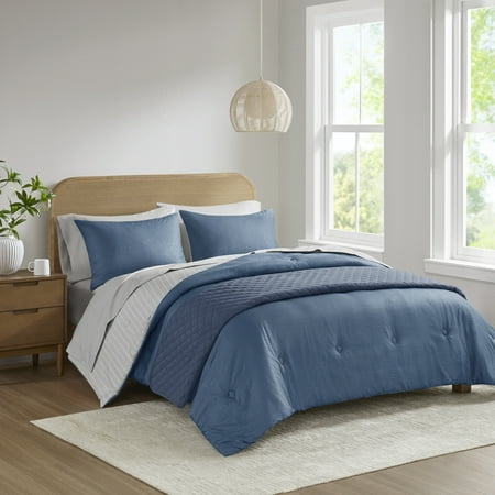 Mainstays 8-Piece Reversible Bed in a Bag Comforter Set with Sheets, Blue, King, All Ages, Unisex