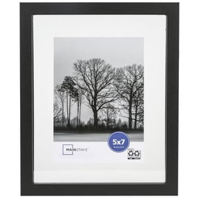 Mainstays Linear Float Picture Frame, Black, 8 x 10, Matted for 5 x 7 Photo