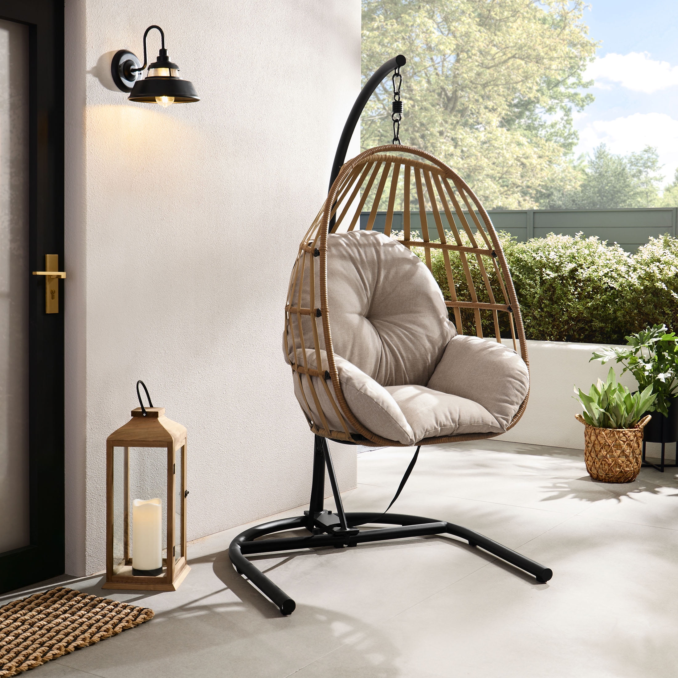 Mainstays Adult Metal Egg Hanging Chair with Beige Olefin Cushion, Black