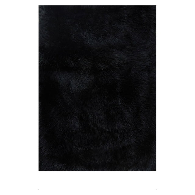 Mainstays Black Faux Fur NonSkid Fluffy Floor Rug for Living Room, 30