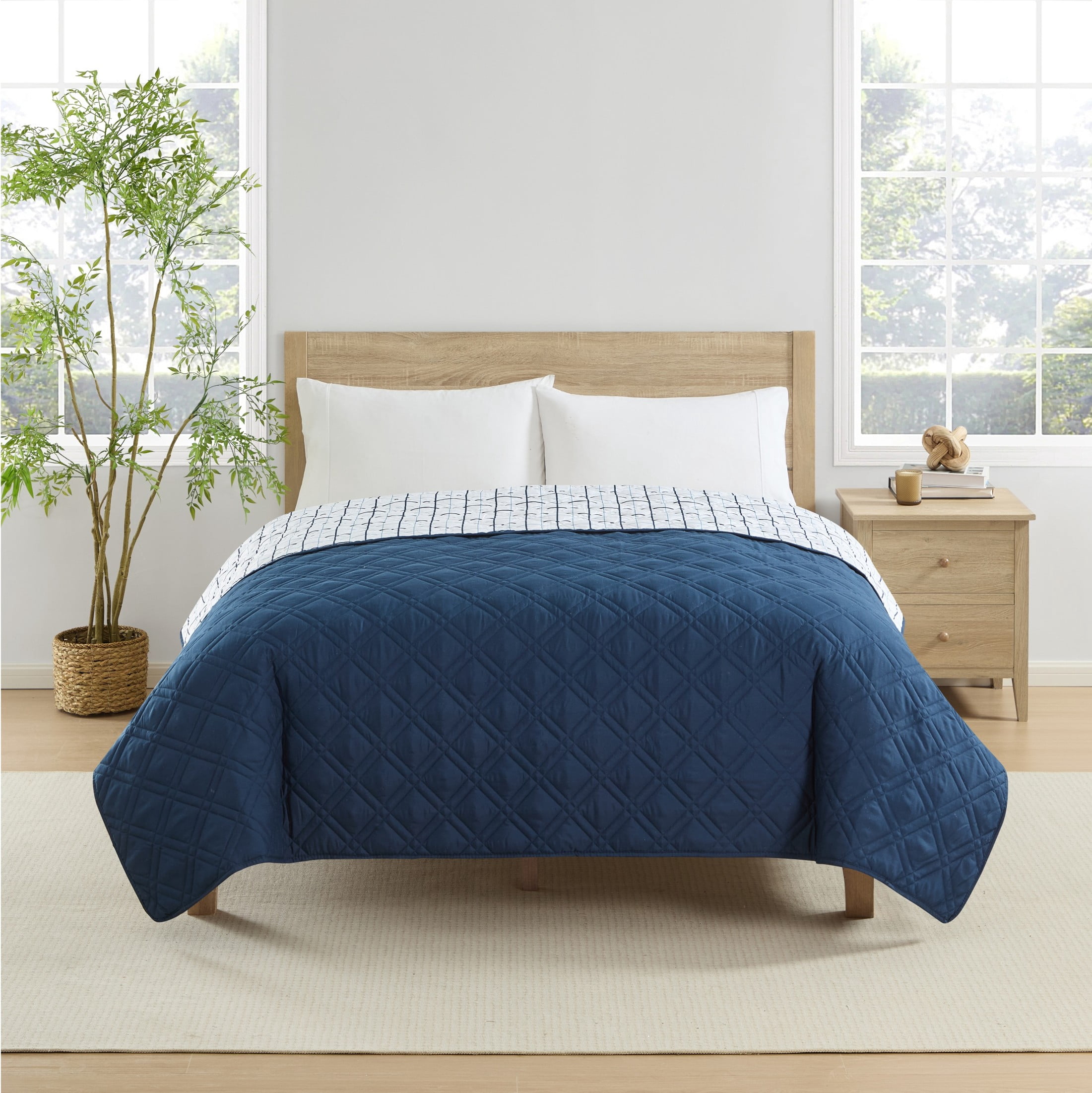 Mainstays Quilts Blue Plaid Microfiber Quilted, Full/Queen-Reversible
