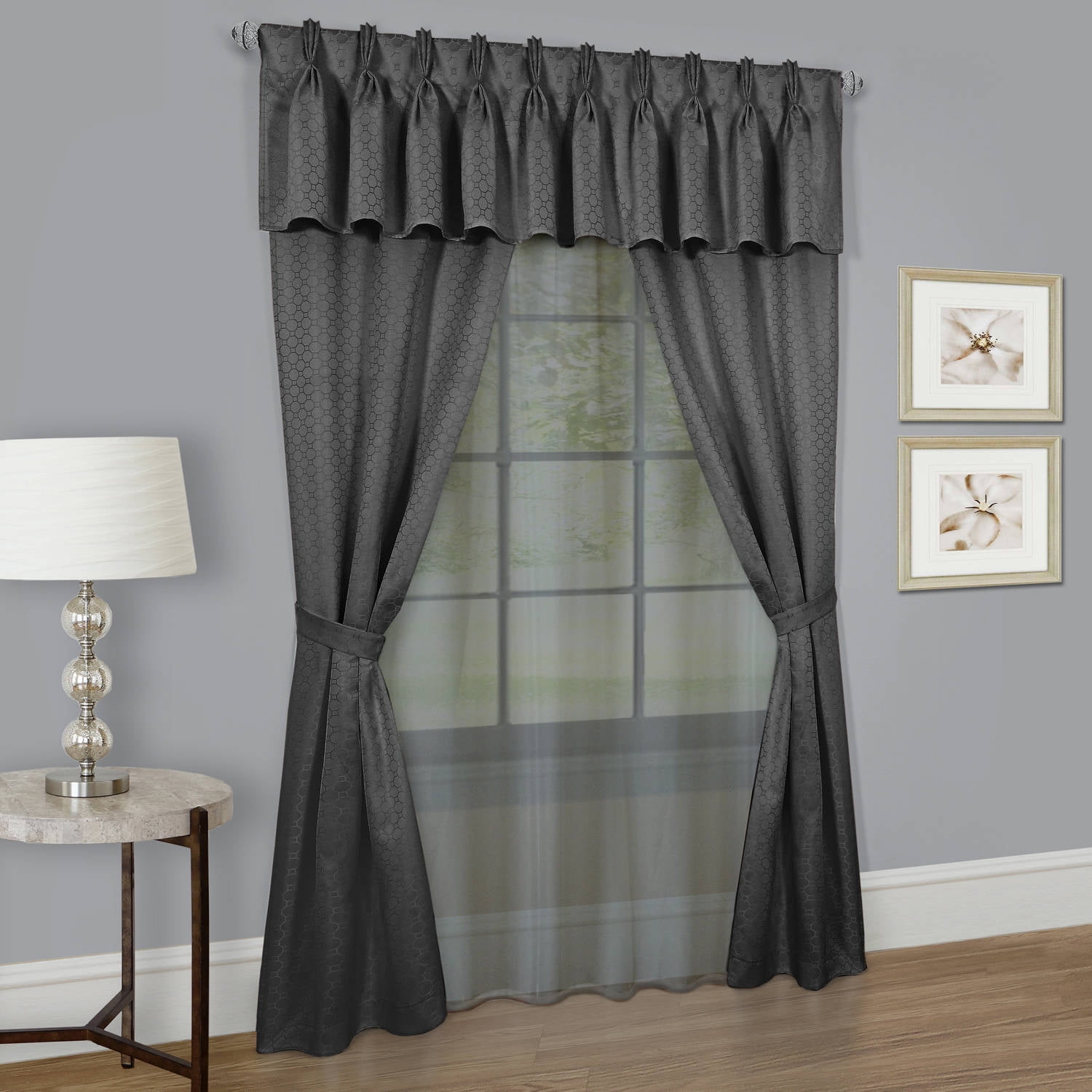 Mainstays Chelsea Outdoor Umbrella – 9ft Tilt & Crank Patio Shade