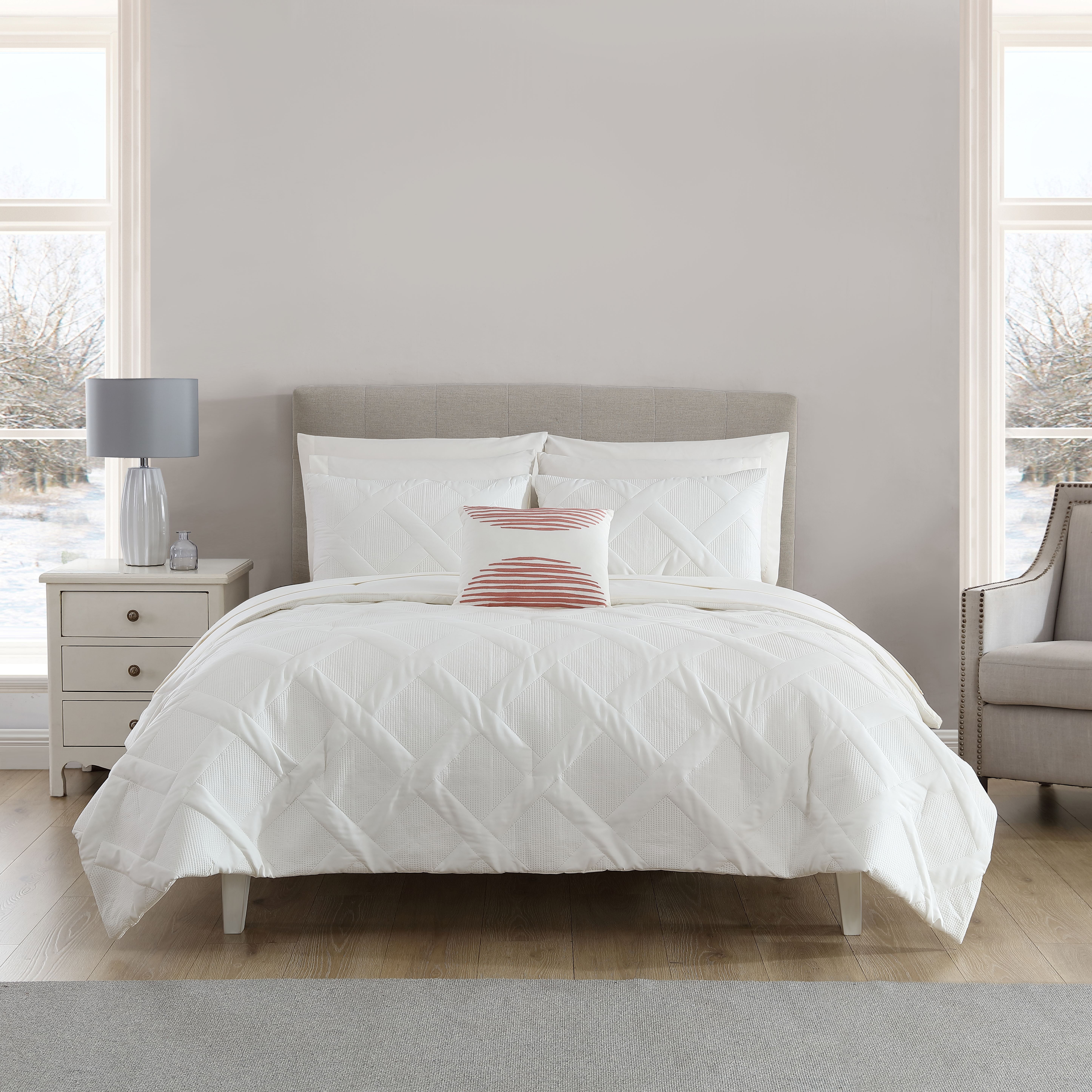 Mainstays Cream 10 Piece Bed in a Bag Comforter Set for Men and Women, Queen