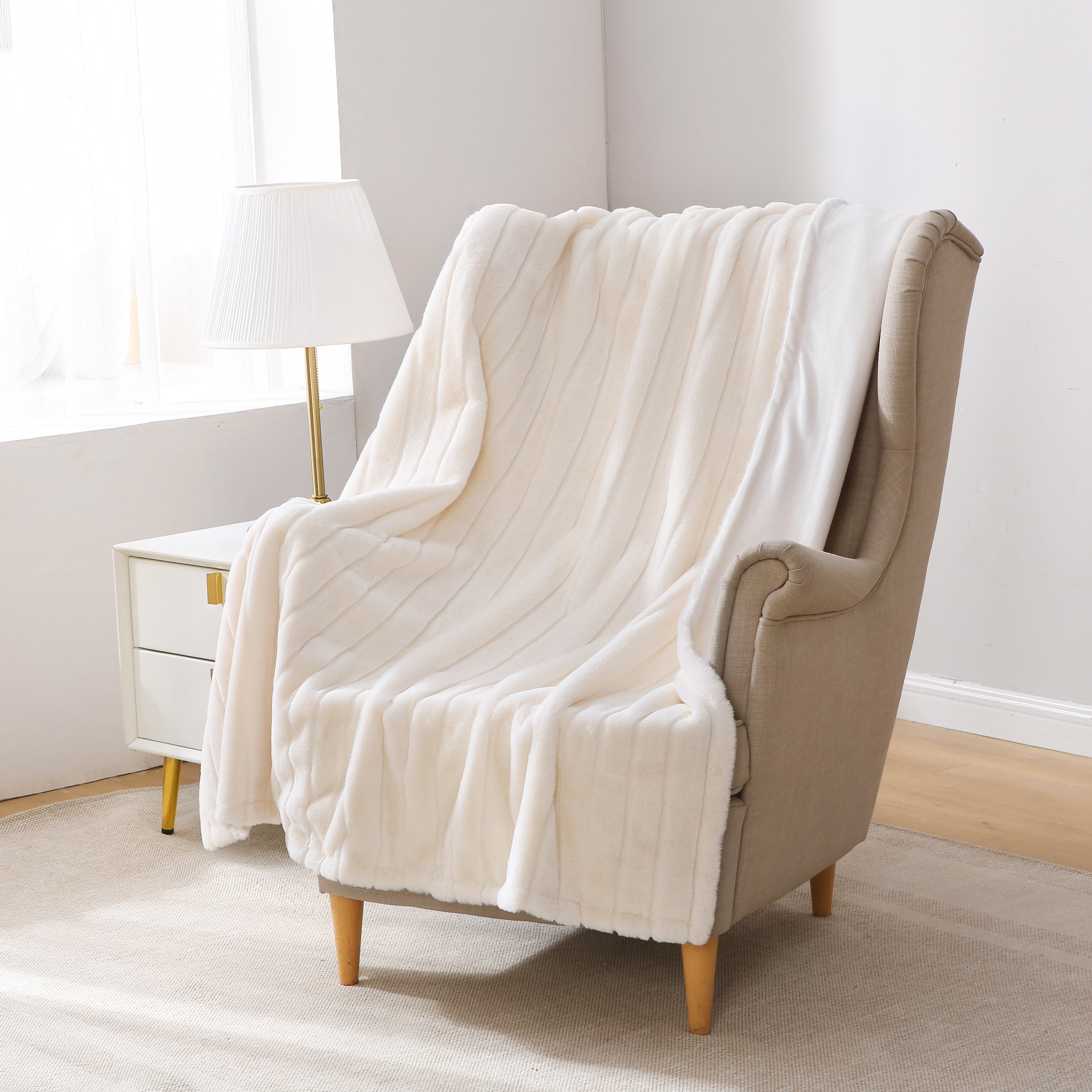 Walmart better homes and gardens faux fur throw hotsell
