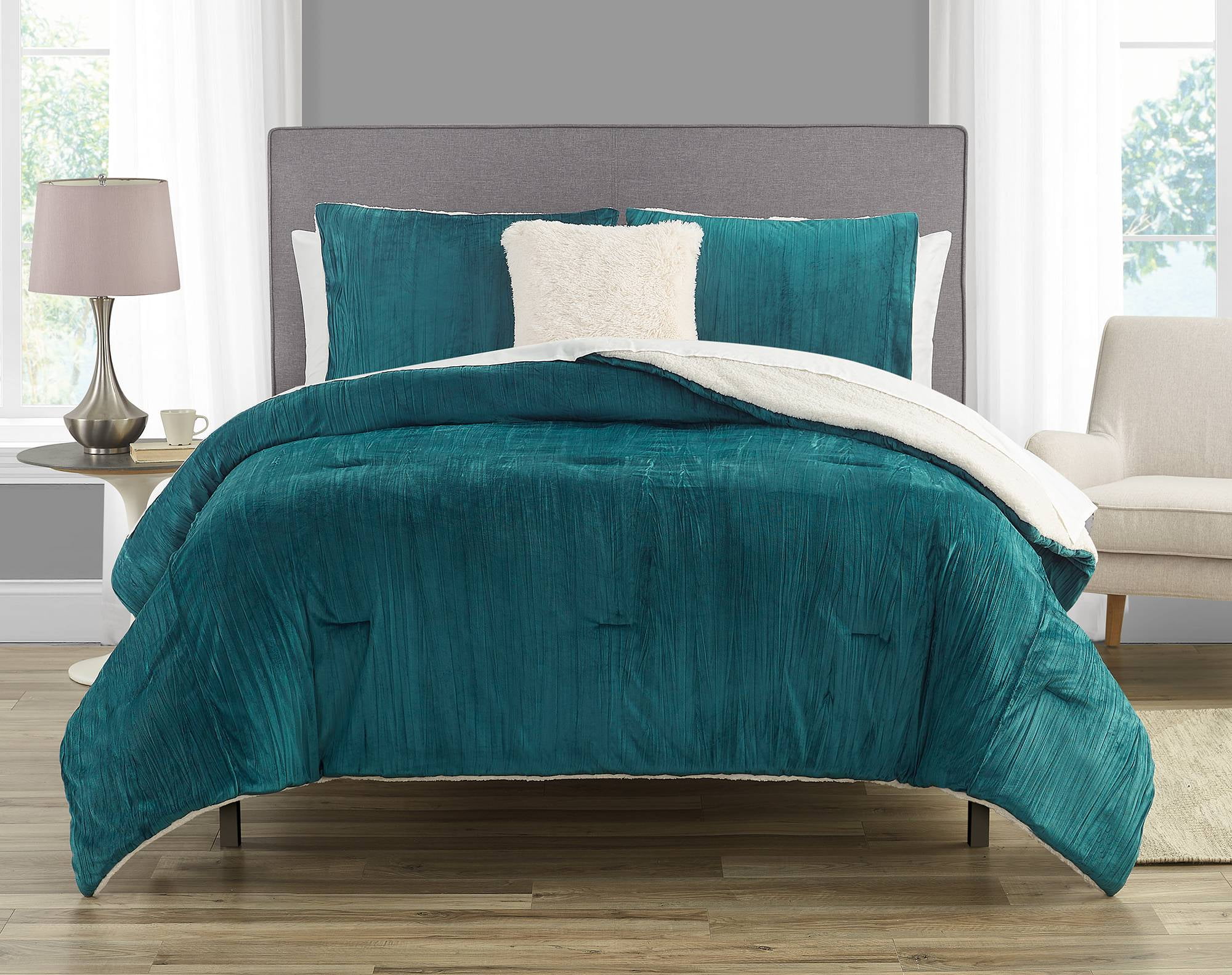 Mainstays Crushed Velvet 4 Piece Comforter Set, Full/Queen, Teal