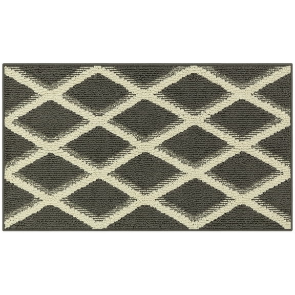 Mainstays Diamond Geometric High Low Pile Gray Indoor Accent Rug, 1'8"x2'6"