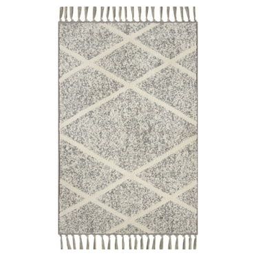 Mainstays Diamond Microfiber Plush Non-Skid Indoor 30" x 45" Accent Rug with Fringe - Grey/Ivory