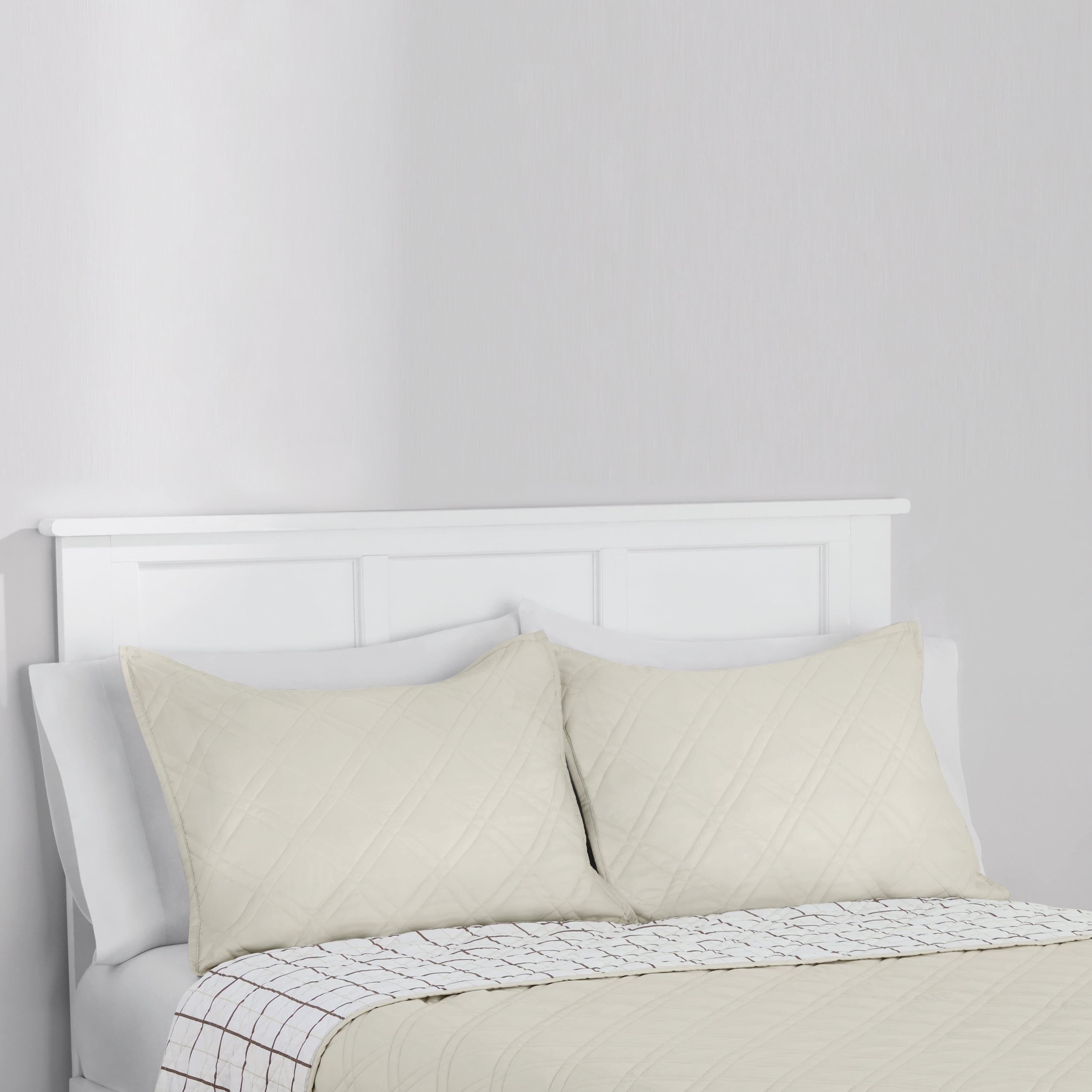 Mainstays King Pillow Sham - Soft Microfiber - Beige Plaid, Decorative Bed Sham, 2 Pack