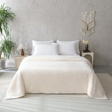 Mainstays Faux Shearling Blanket, Ivory, Full/Queen 90"X90", for Adult