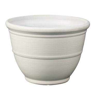Mainstays Ferenza Recycled Resin Planter, 14in x 14in x 10in, White