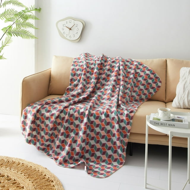 Mainstays Fleece Plush Throw Blanket, 50" x 60" inches, Polyester Geo A