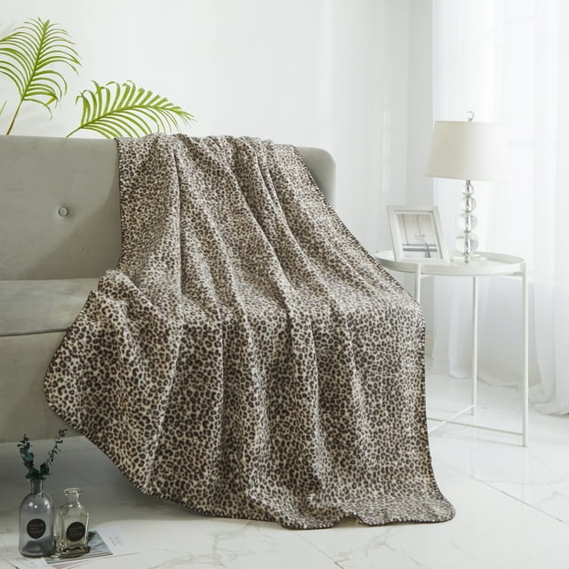 Mainstays Fleece Throw Blanket, 50" X 60", Leopard
