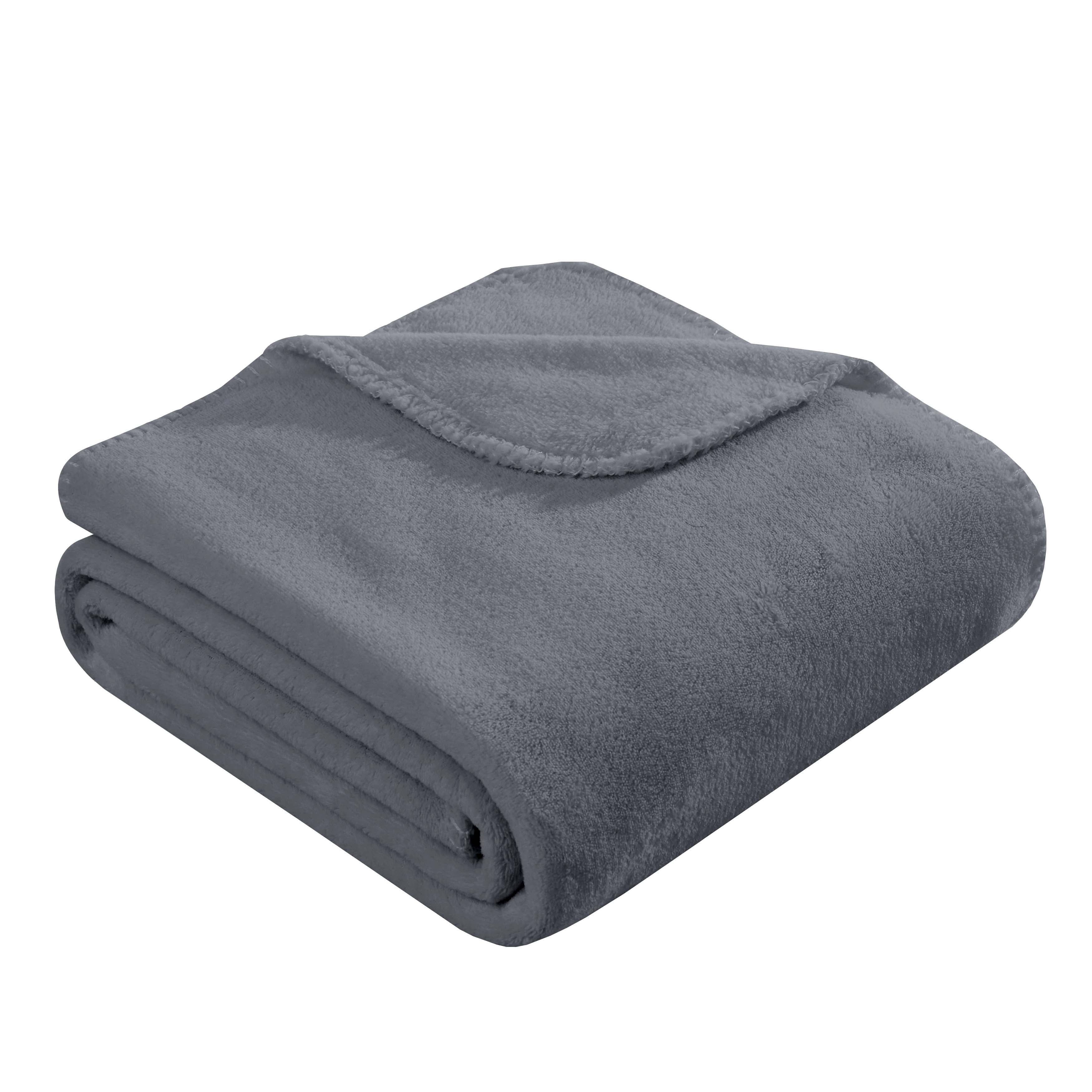 Mainstays Fleece Throws Traditional Gray Solid Print Plush Throw, 60" x 50", Washable