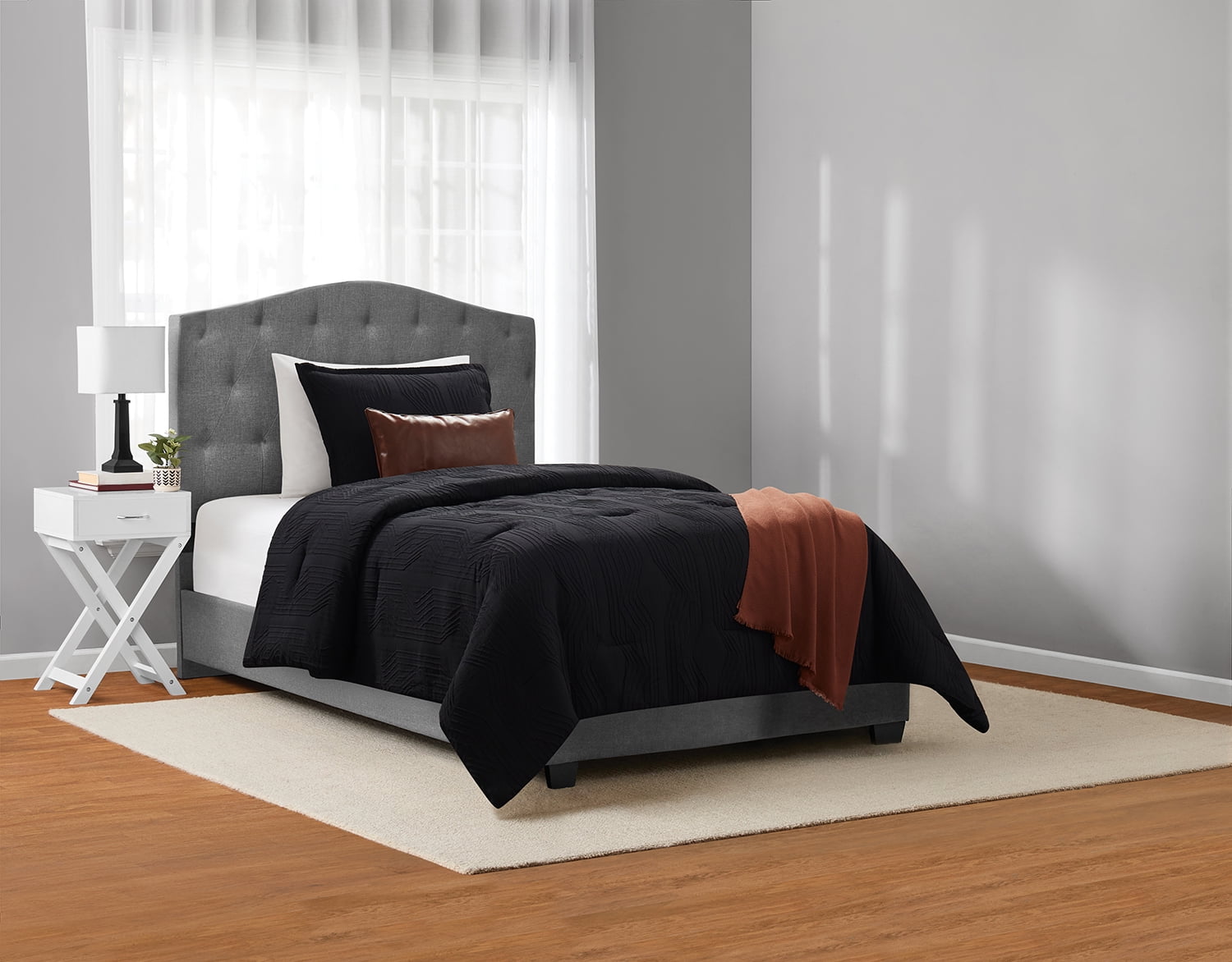 Mainstays Geo 4-Piece Black Comforter Set, Twin/Twin XL