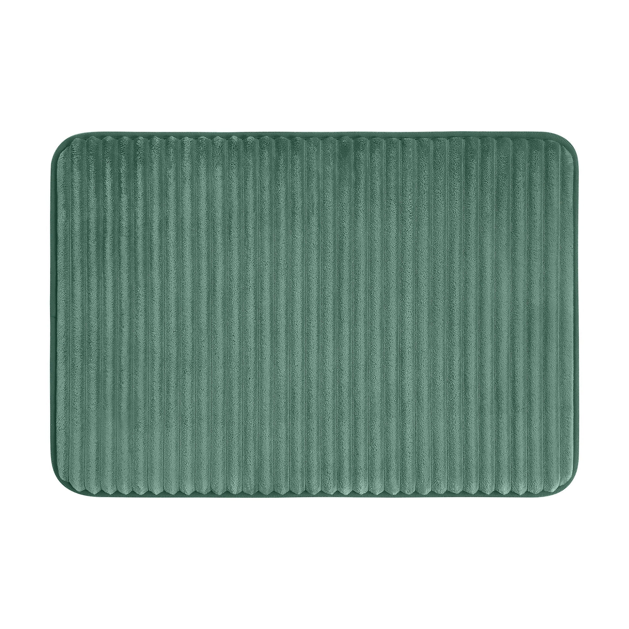 Mainstays Green 2-Piece Performance Foam 20"x 32" Bath Rug Set