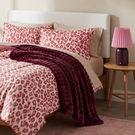 Mainstays Leopard Print 3-Piece Pink Comforter Set, King