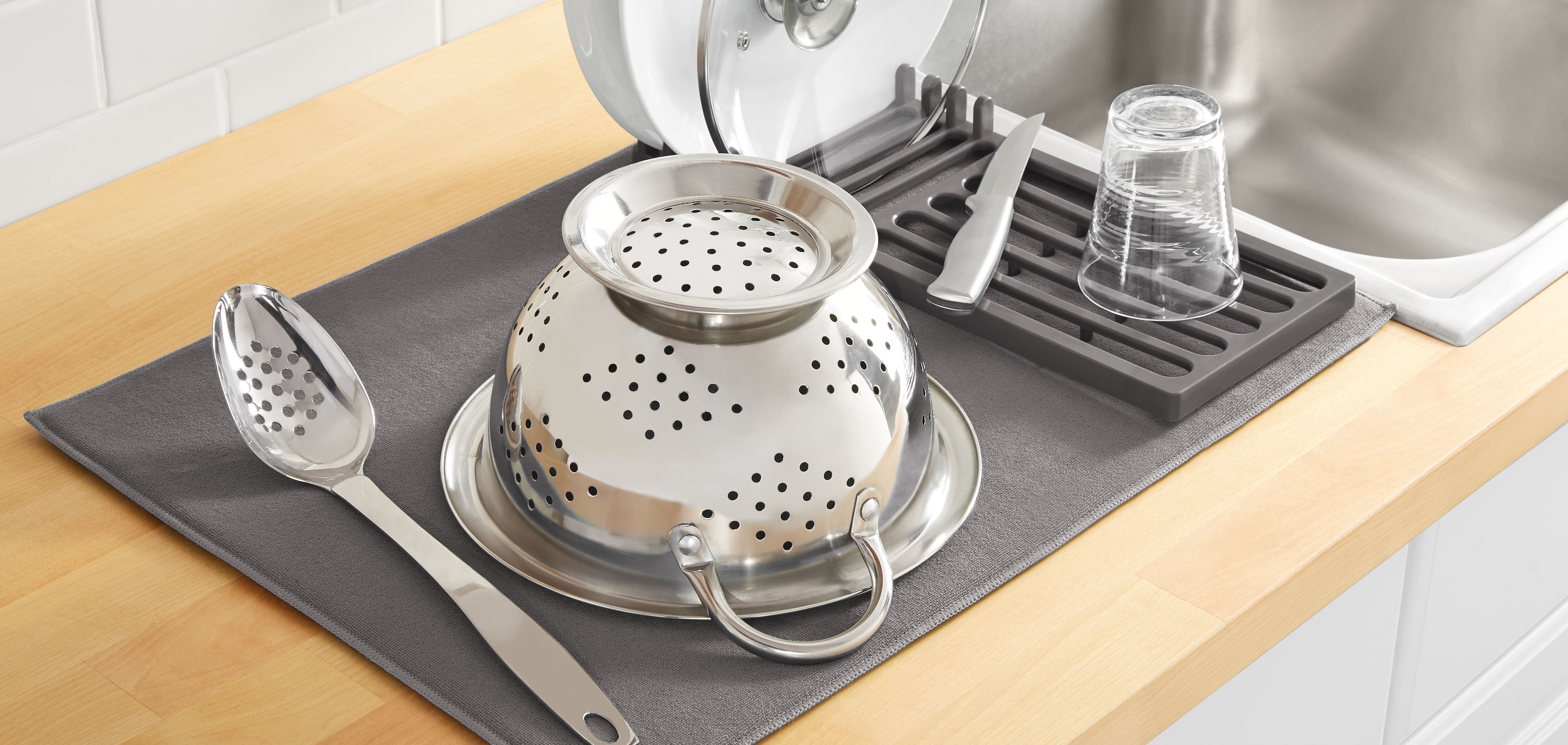 Mainstays Kitchen Dish Rack with Microfiber Drying Mat