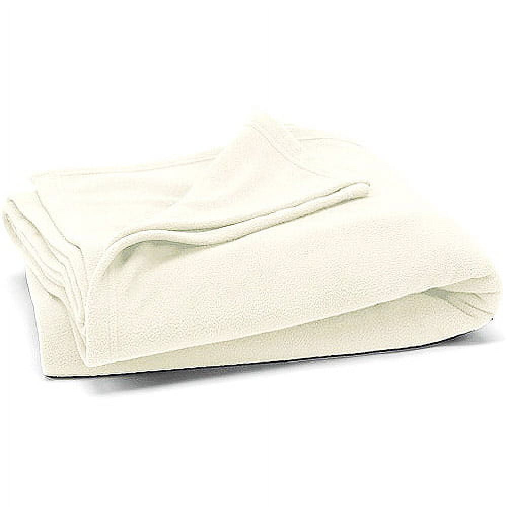 Mainstays Faux Fur King Blanket – Ultra-Soft & Warm Vanilla